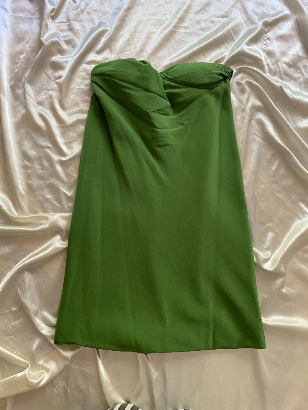 NWT Miu Miu 100% Silk Green Strapless Mini Dress size 40 / 8